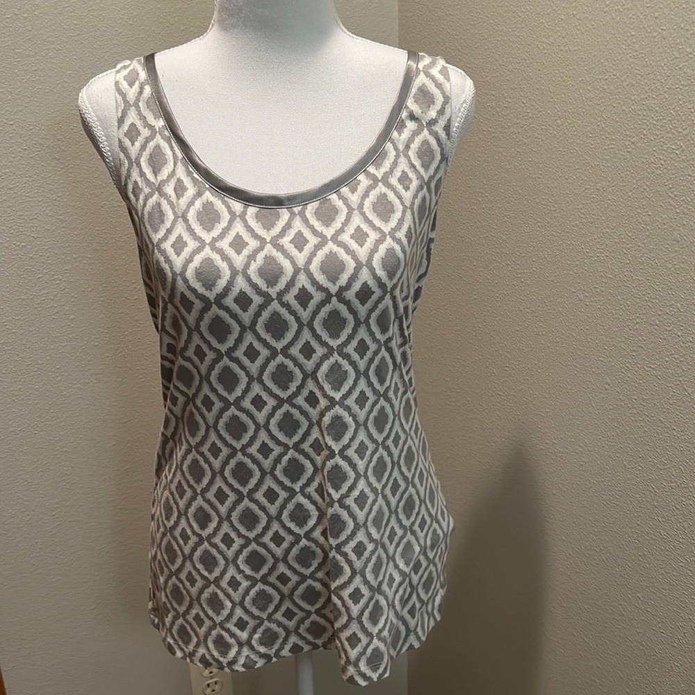 Women’s Banana Republic Gray Tank - medium